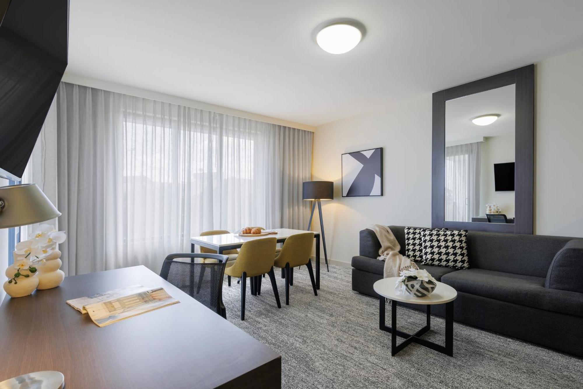 เอดินา อพาร์ตเมนต์ โฮเต็ล นอร์ทเวสต์ ซิดนีย์ Aparthotel Norwest ภายนอก รูปภาพ